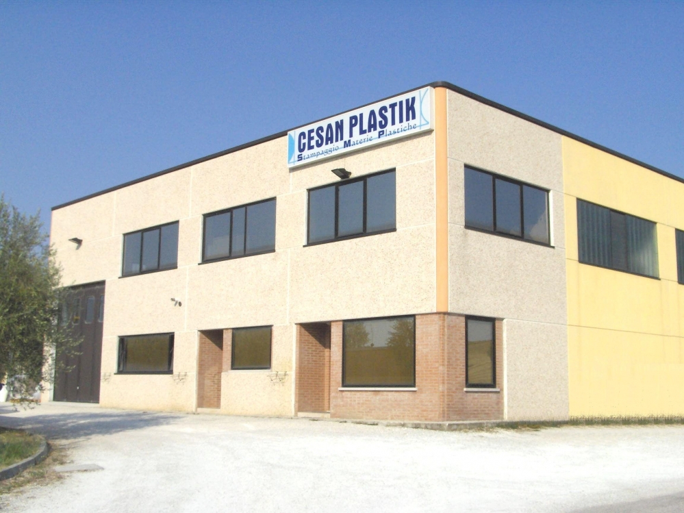Cesan Plastik - Materie Plastiche e Contenitori per la Raccolta Differenziata Cesan Plastik - Materie Plastiche e Contenitori per la Raccolta Differenziata