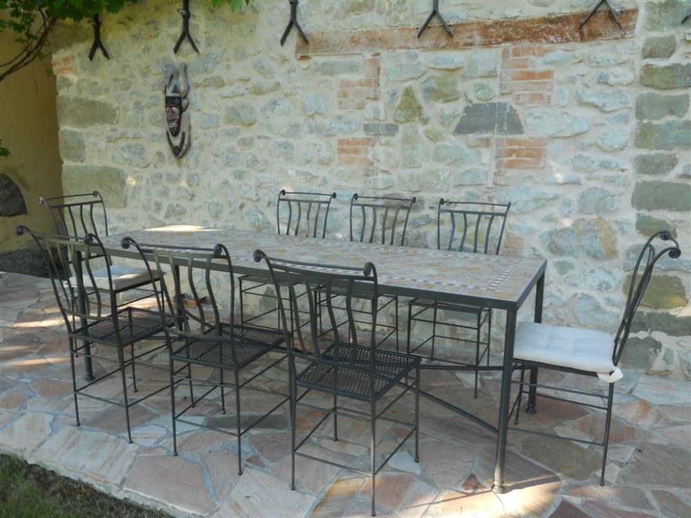 Artistica Ferro Battuto - Tavoli e sedie per esterni in ferro battuto
